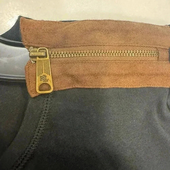 Lauren Ralph Lauren women’s black top w/faux suede elbow patches sz M - Picture 6 of 11